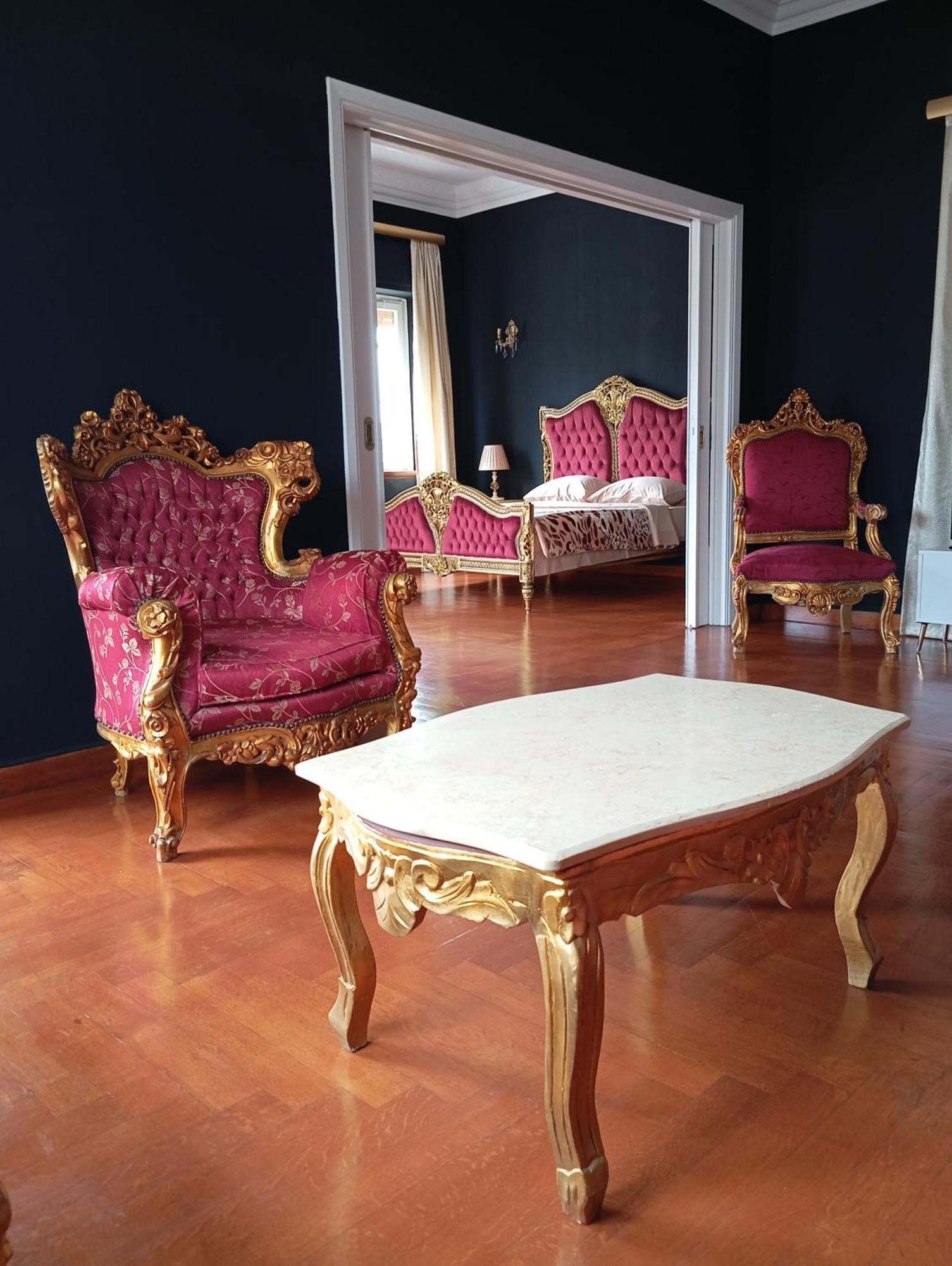 Iris Baroque Apartment Elefsina Bagian luar foto